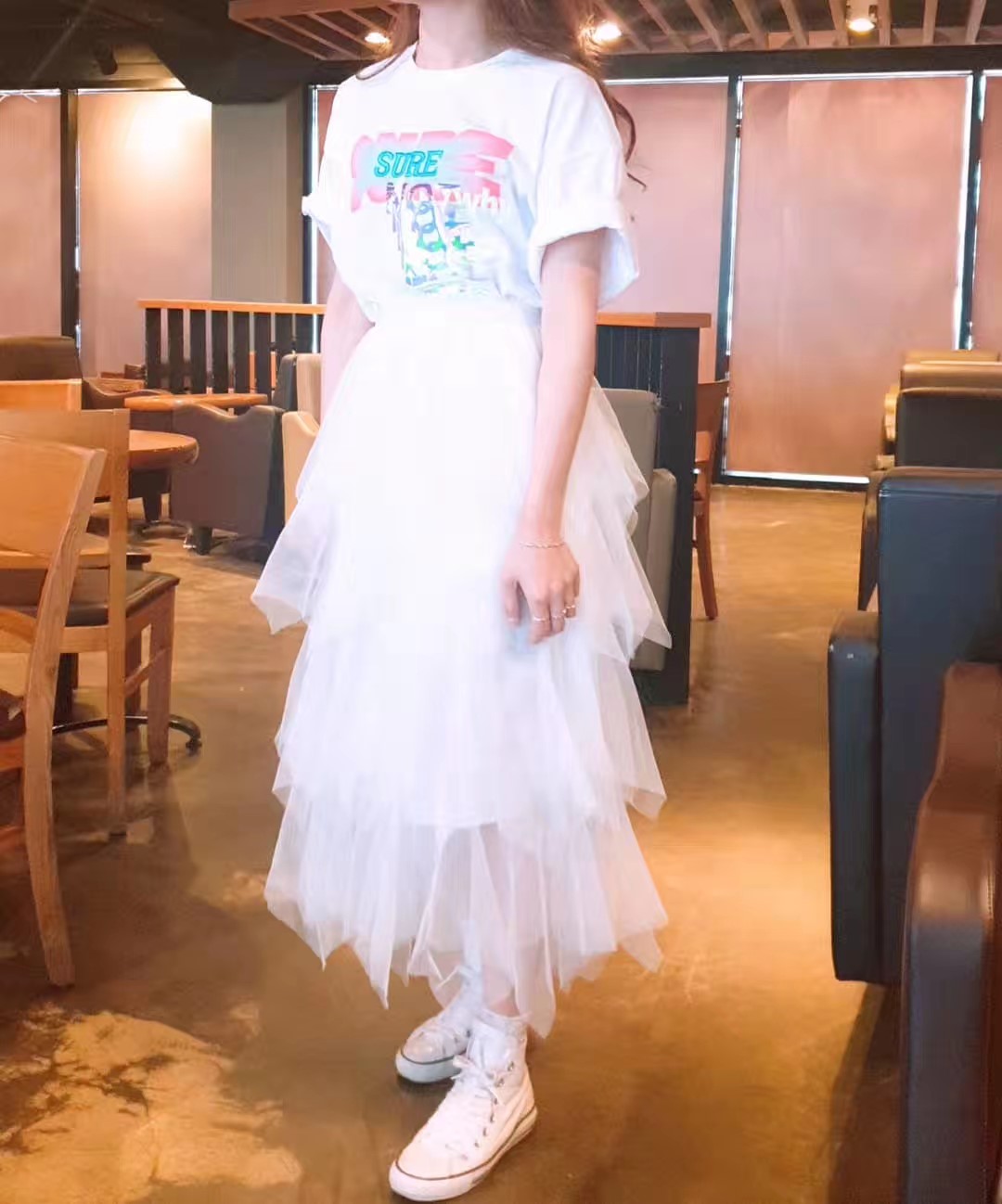 白色