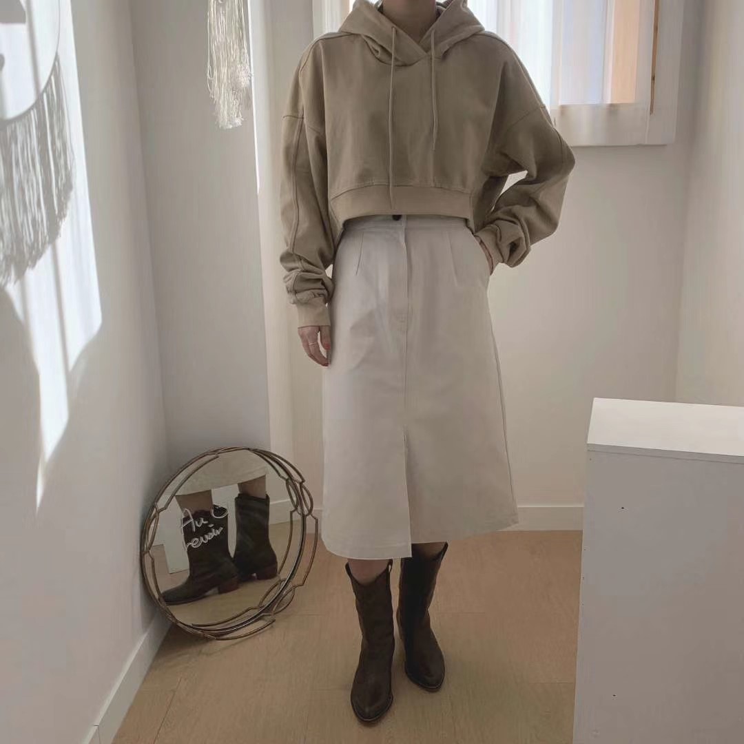 白色