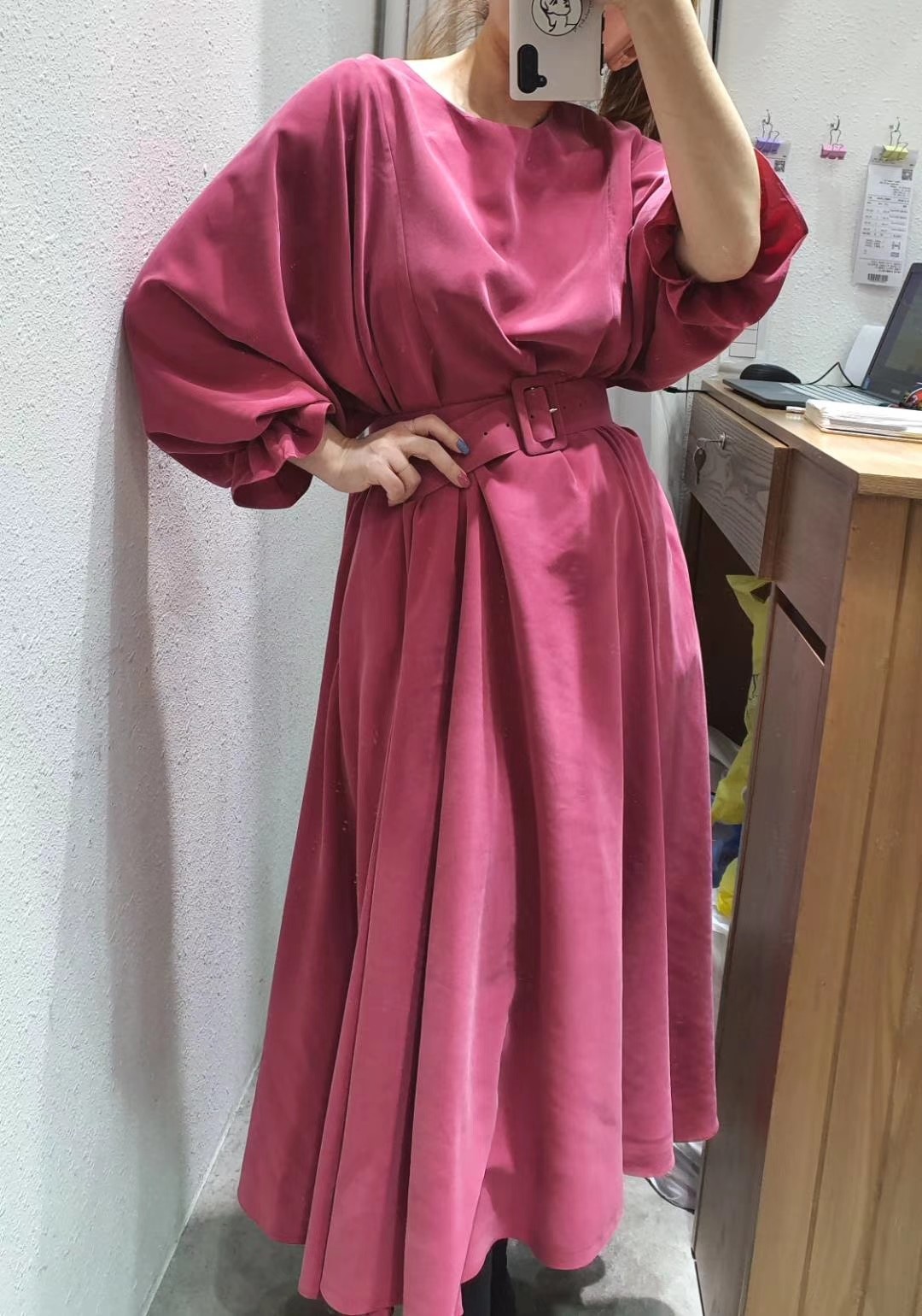 红色