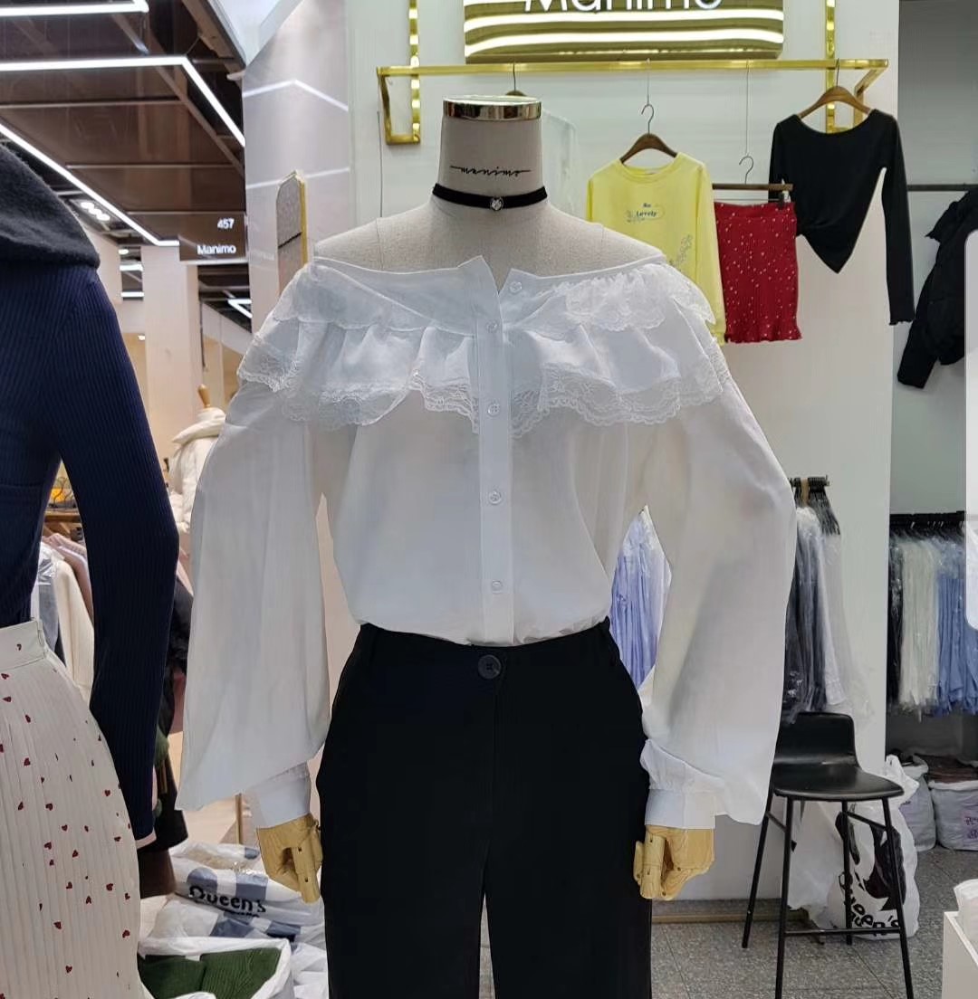 蓝色