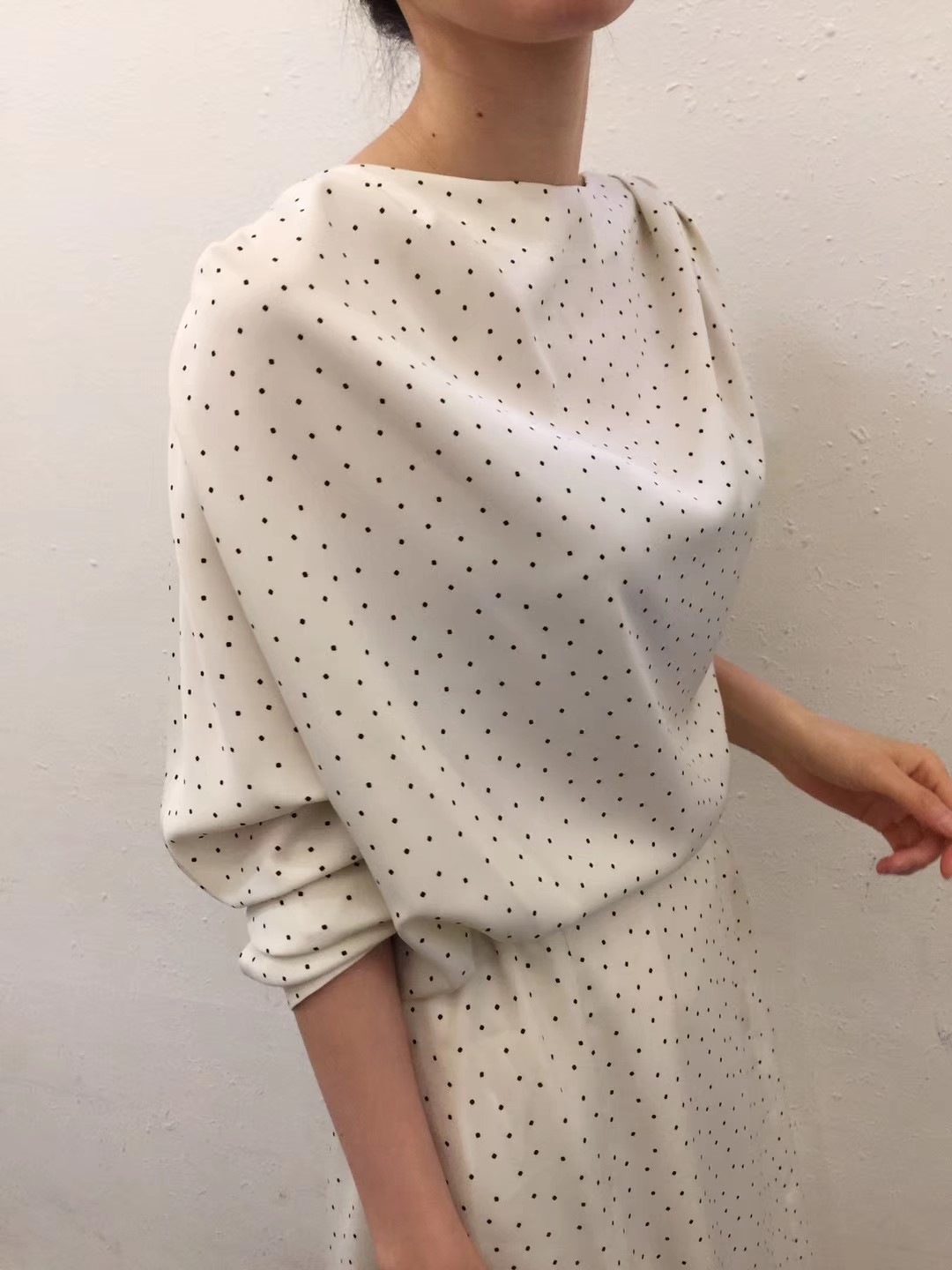 白色