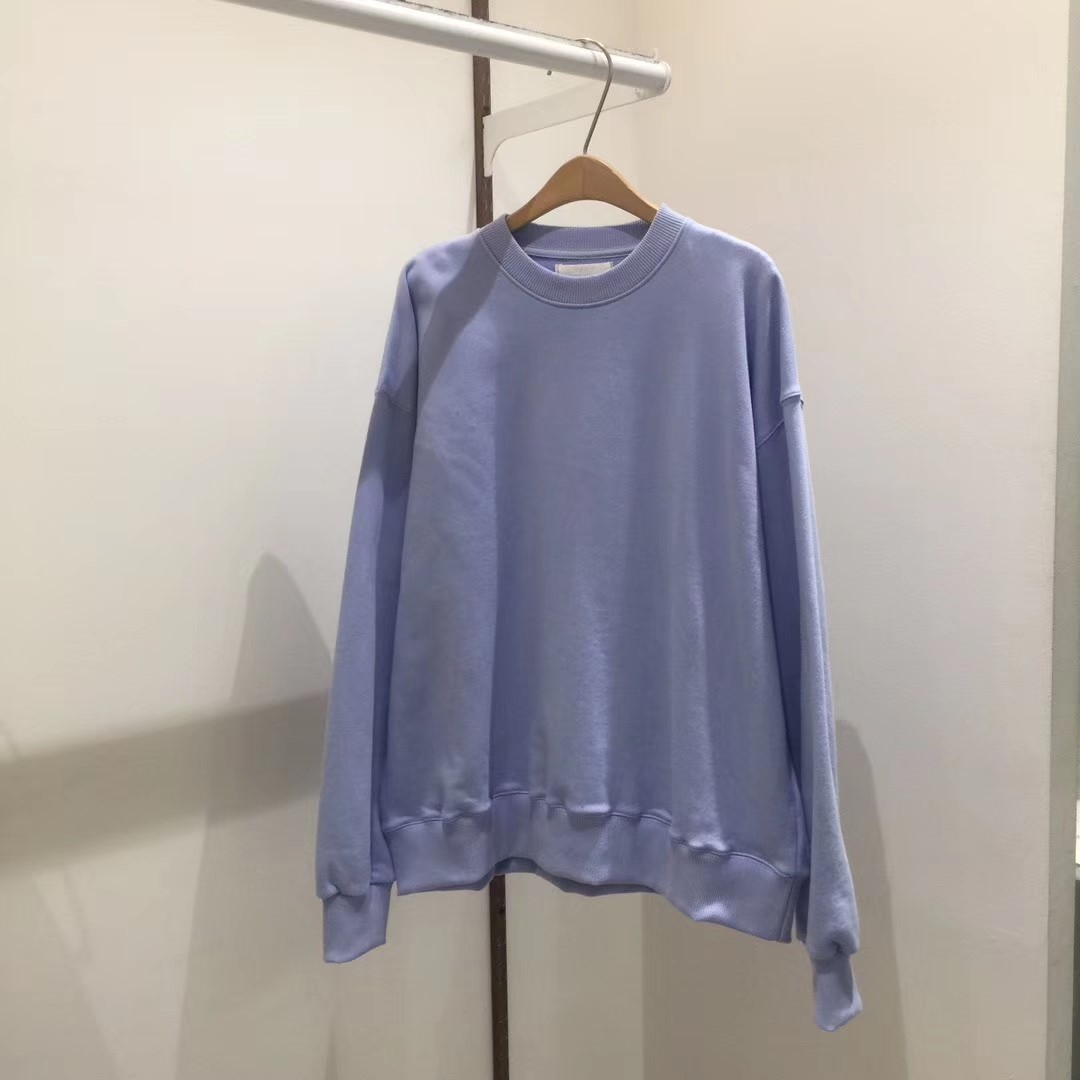 蓝色