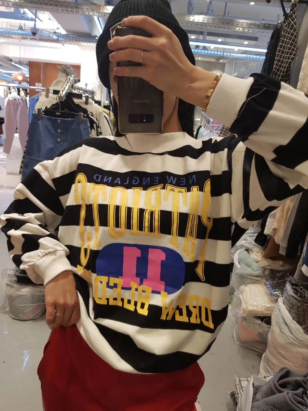 白色