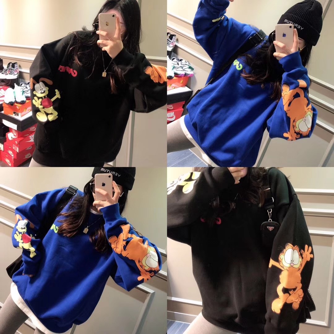 蓝色
