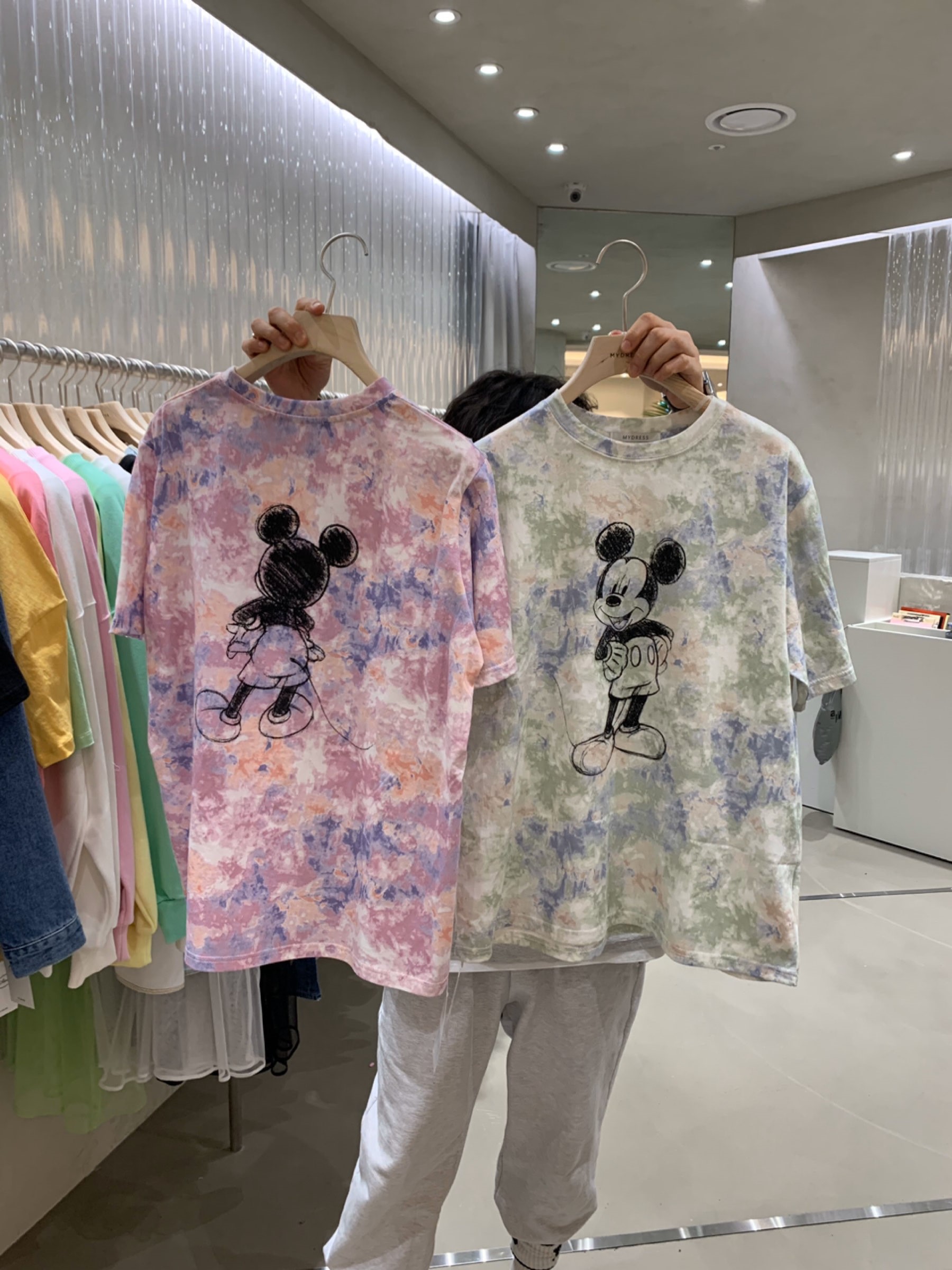 绿色