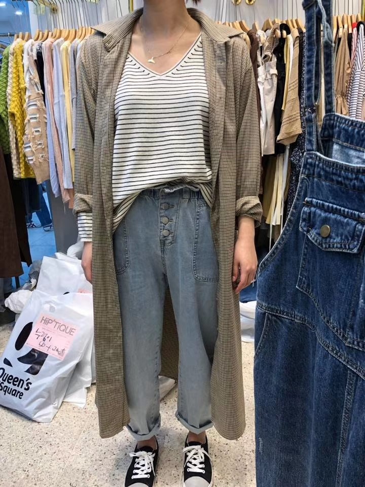 黄色