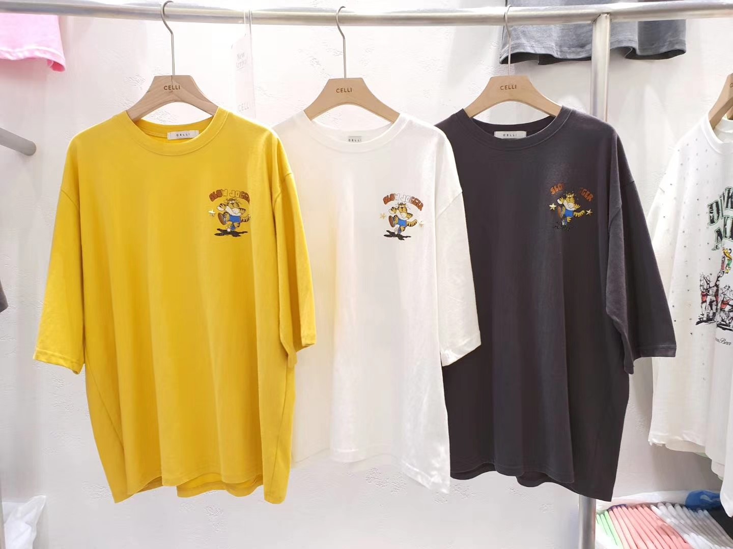 青绿色