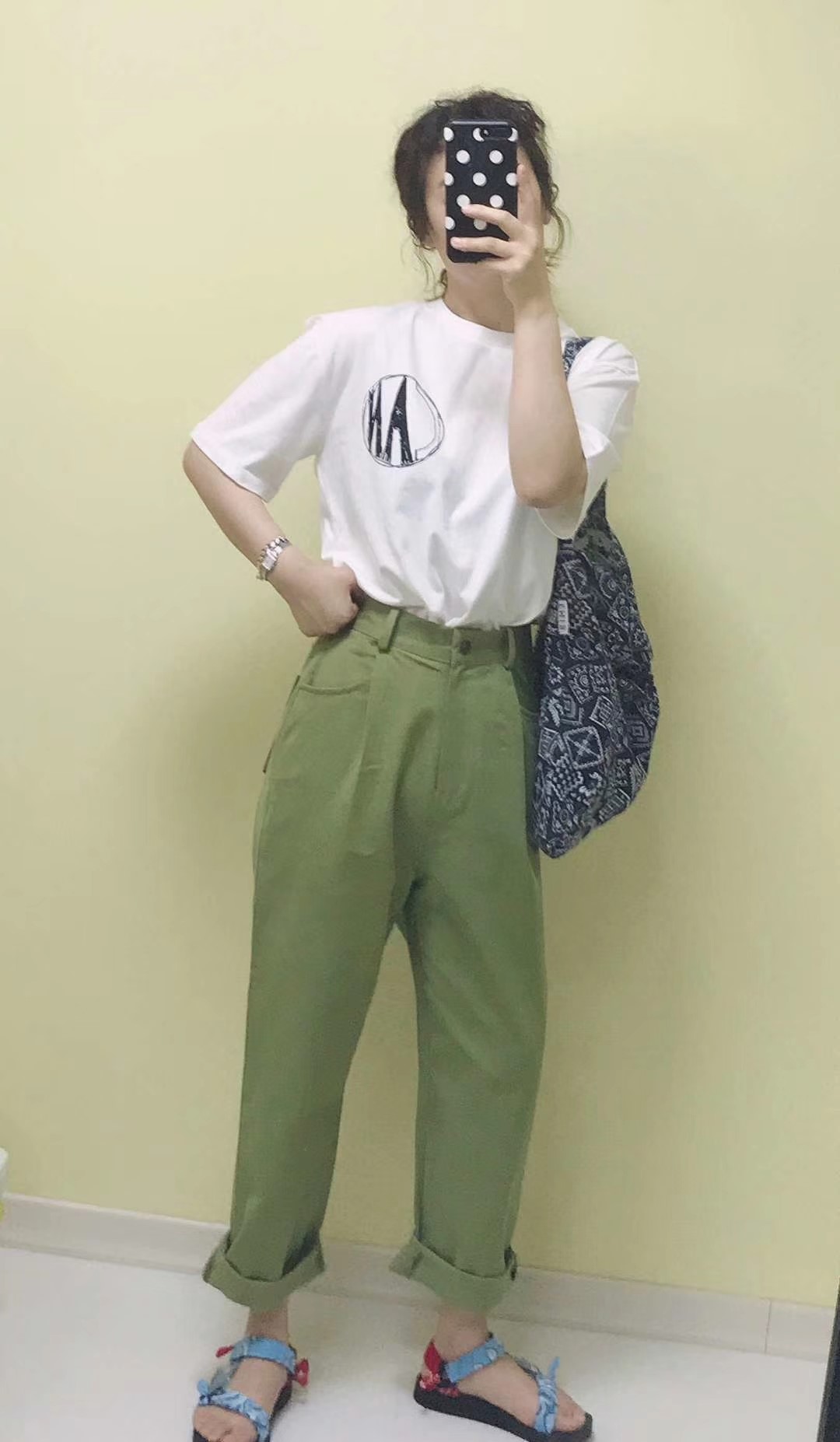 米色