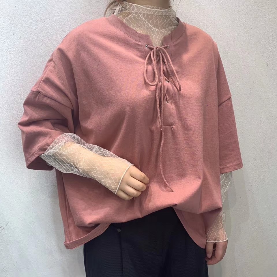 粉红色