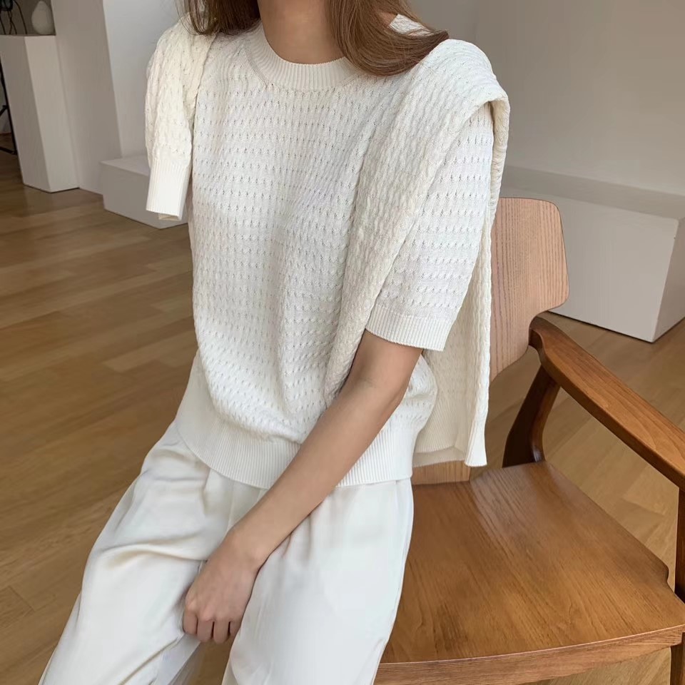 白色