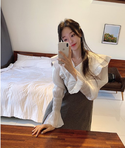 白色