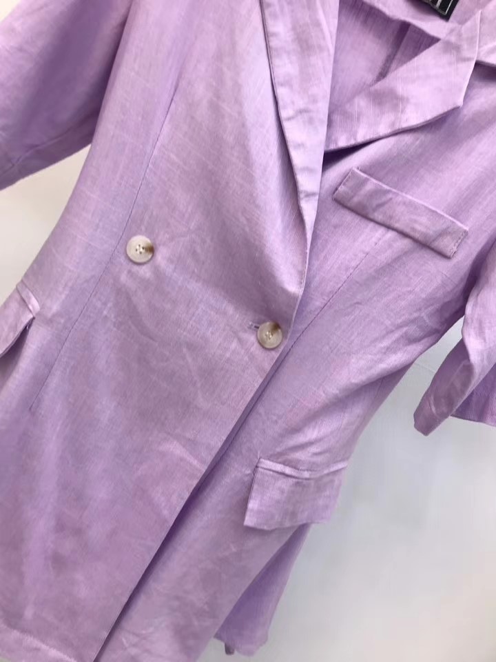 樱桃粉色