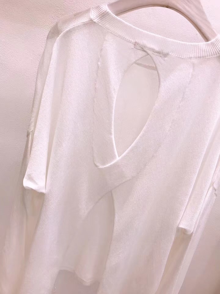 白色