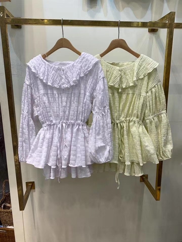 黄色