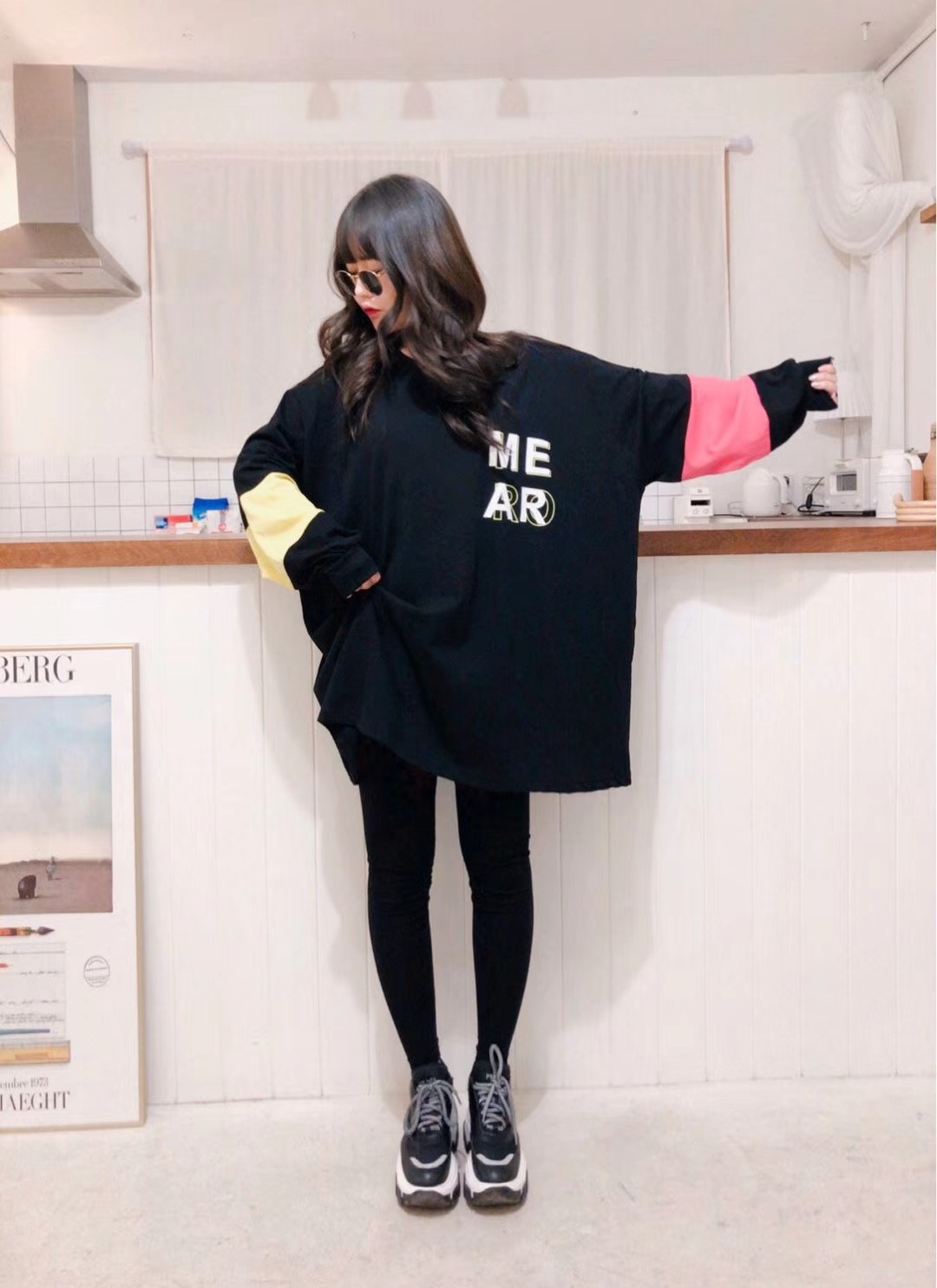 黑色