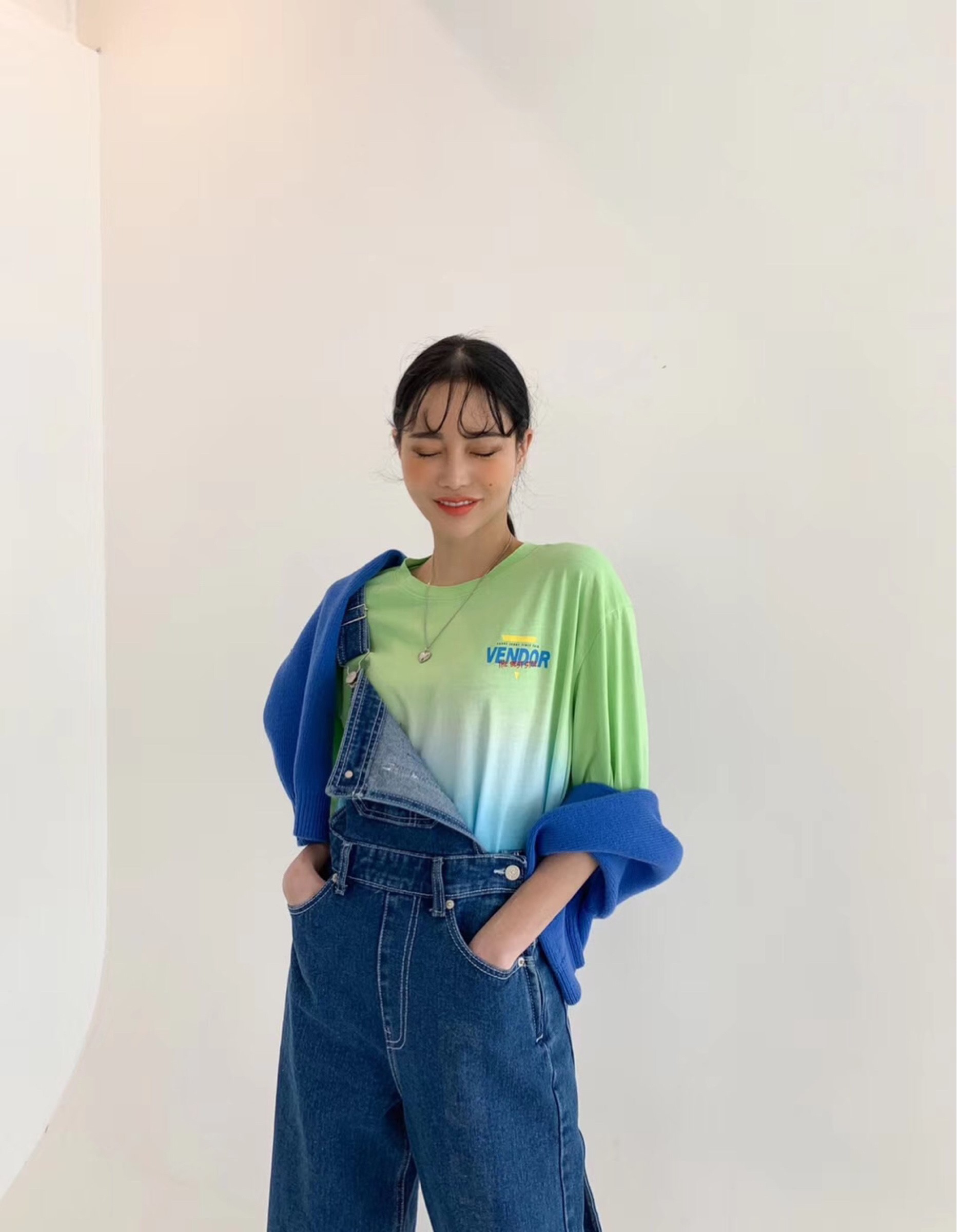 绿色