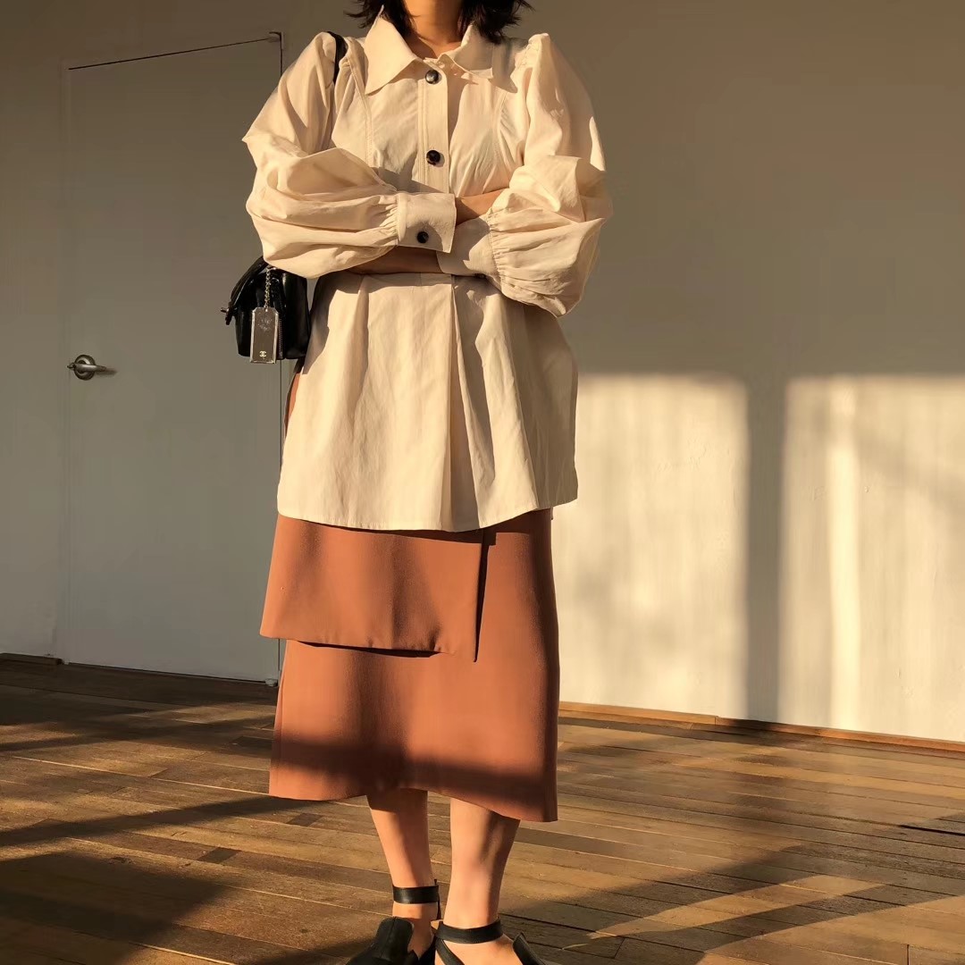 白色