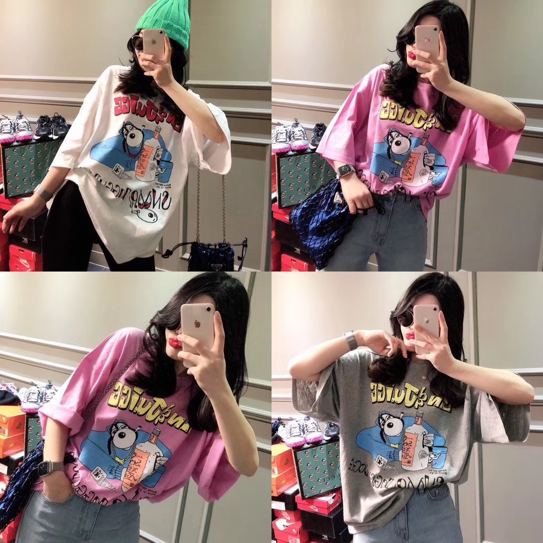 灰色