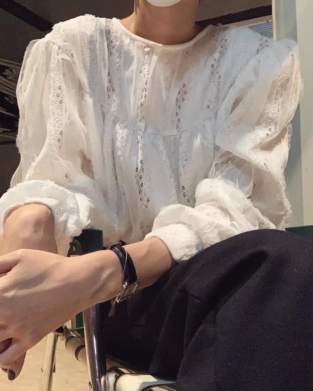 白色