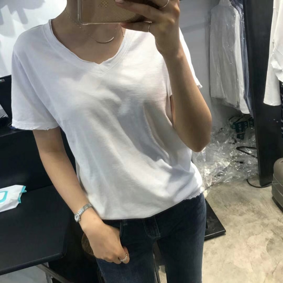 白色