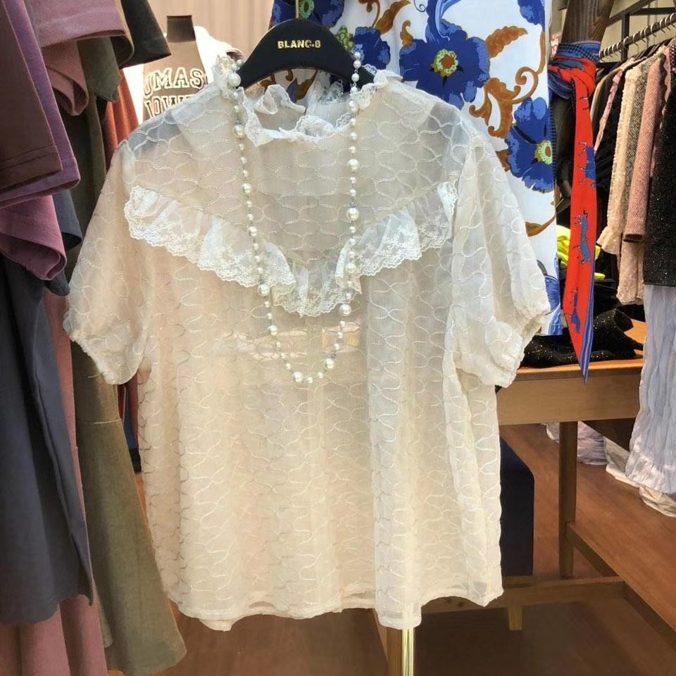 白色
