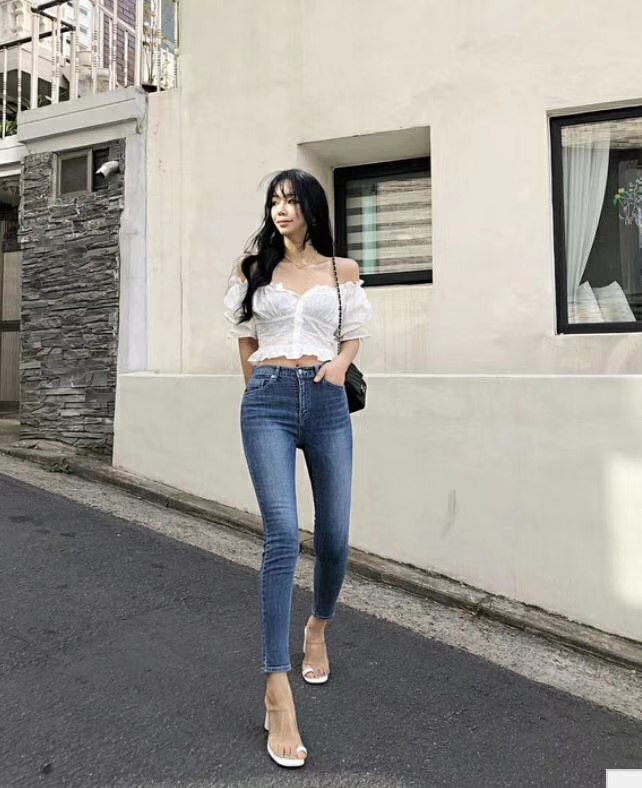 白色