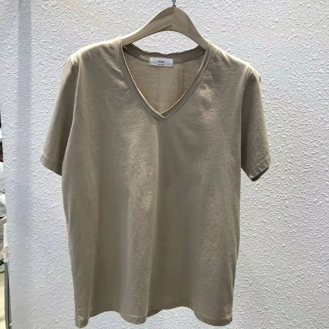 米色