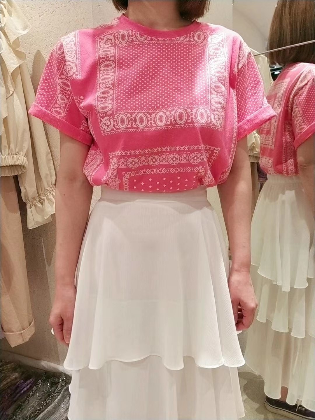 红色