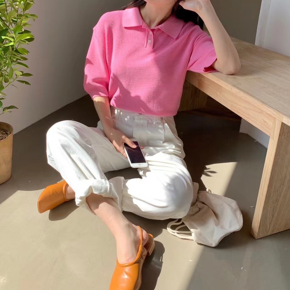 粉红色