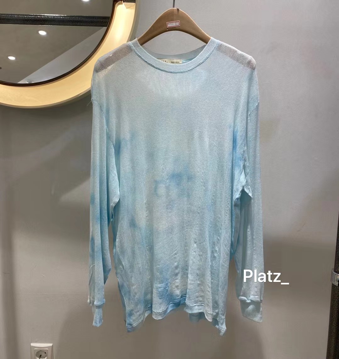 浅棕色