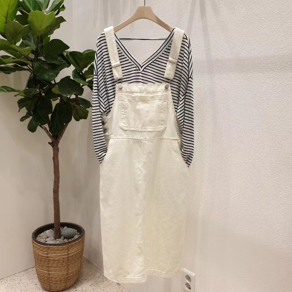蓝色