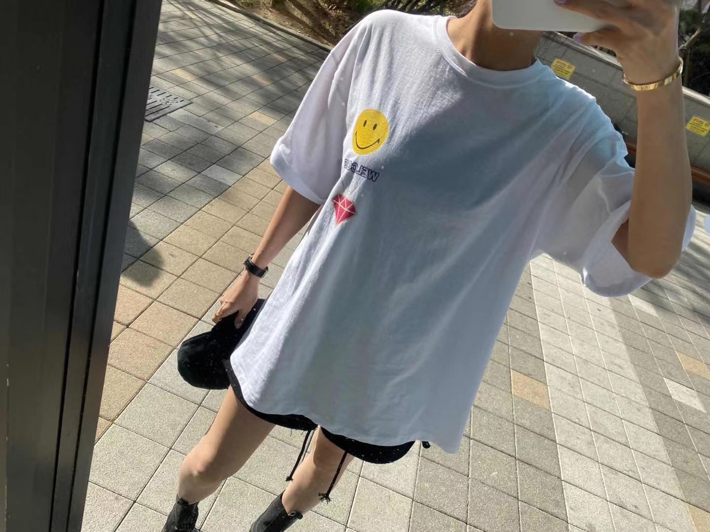 白色