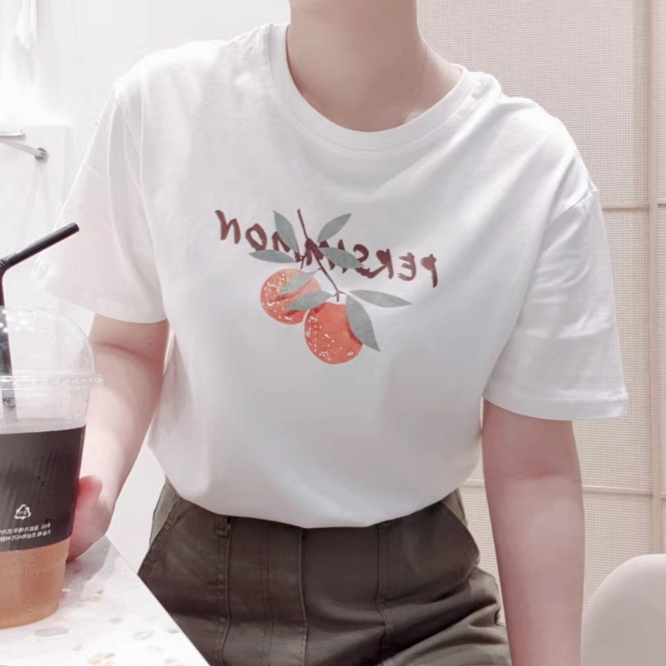 黄色