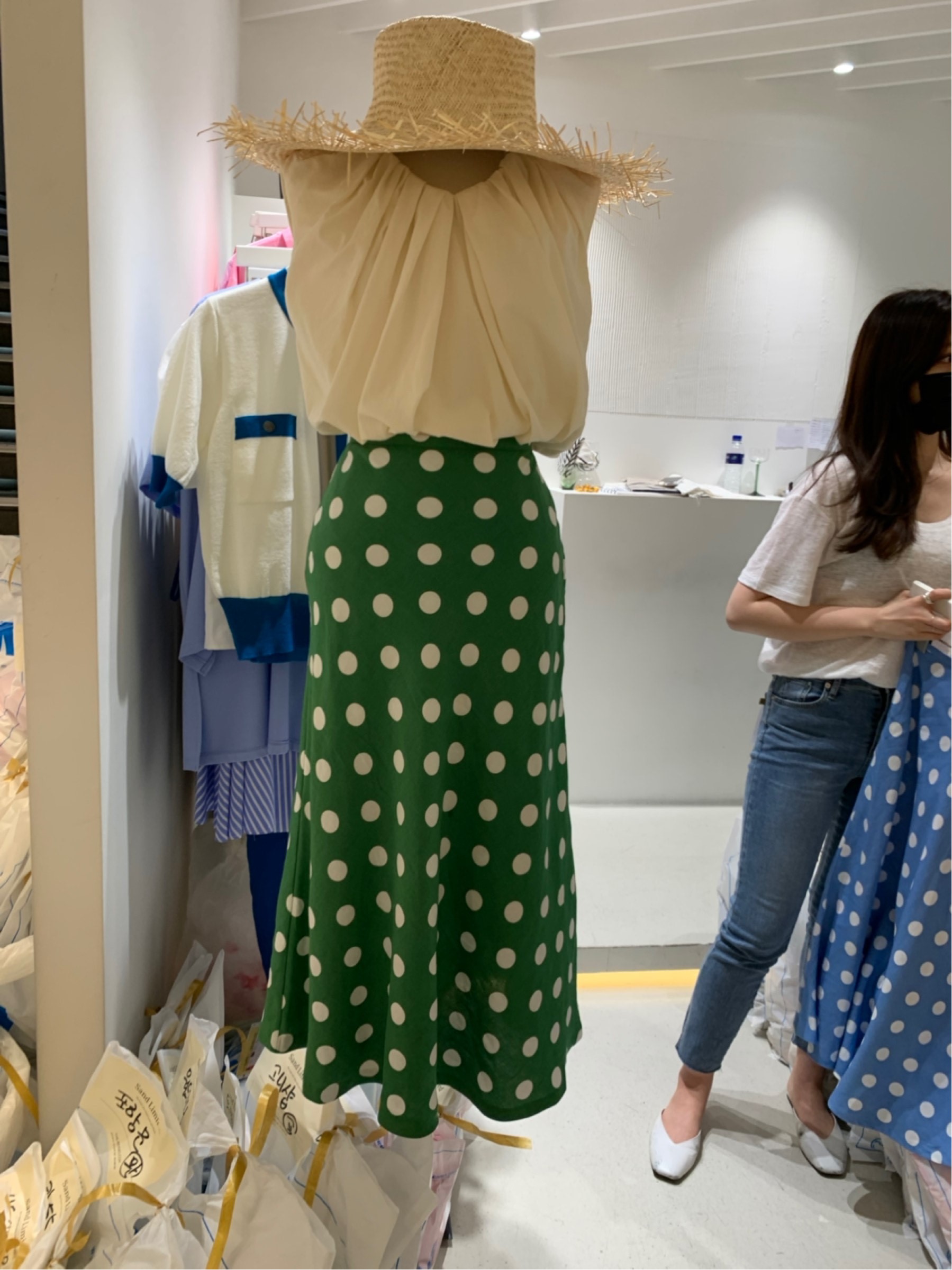 米白