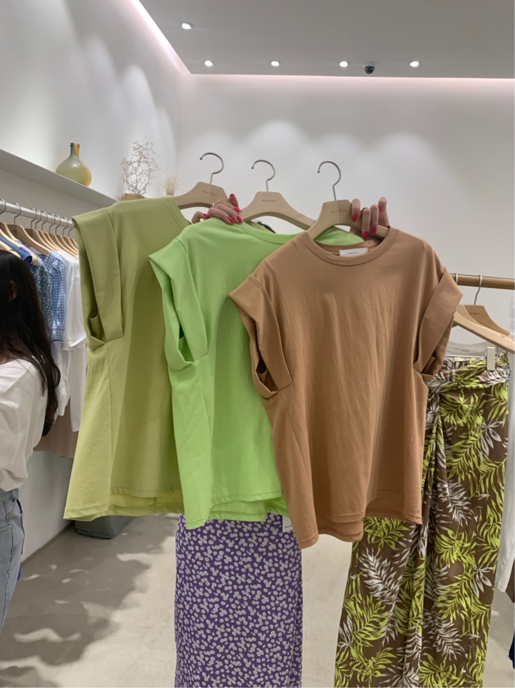 青绿色