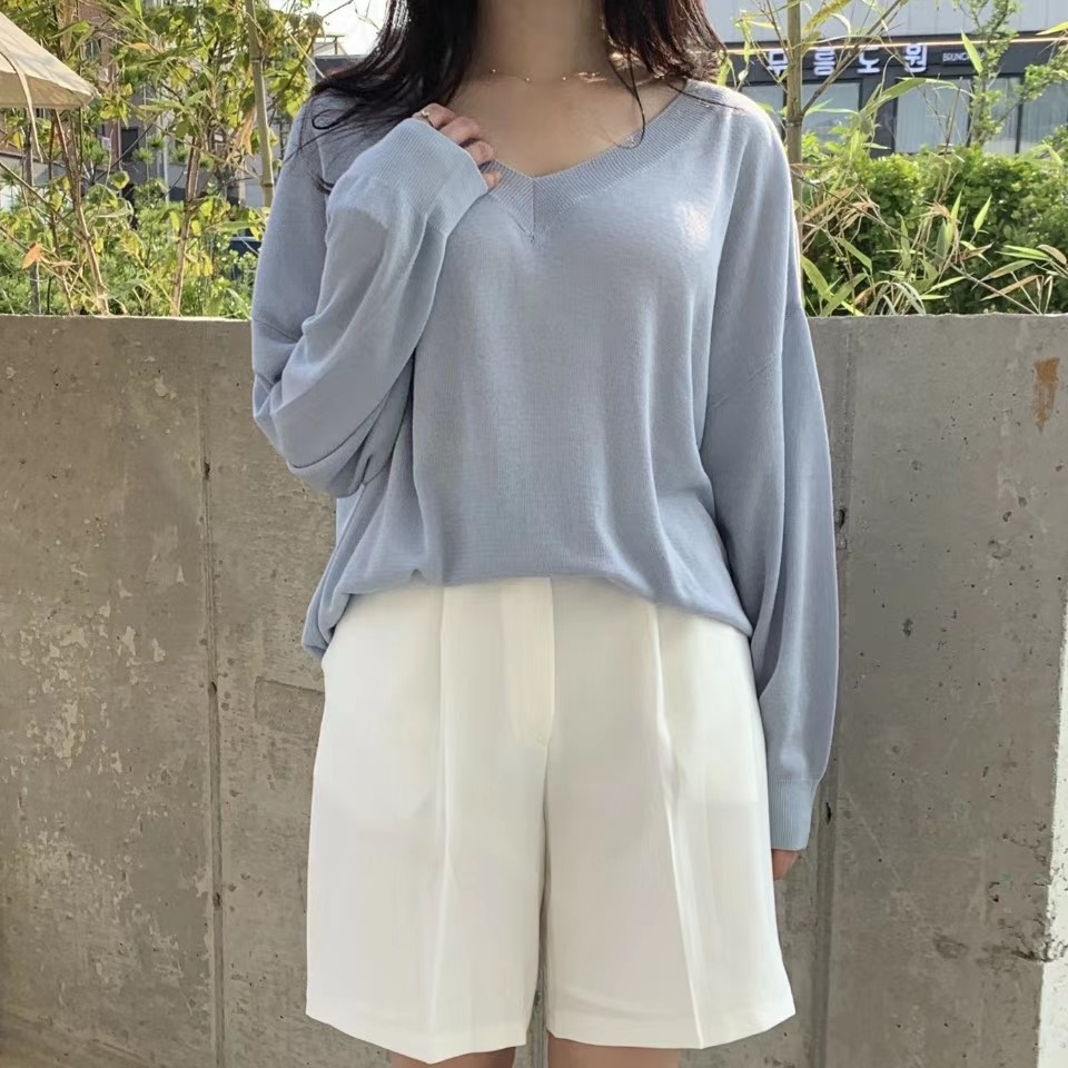 蓝色