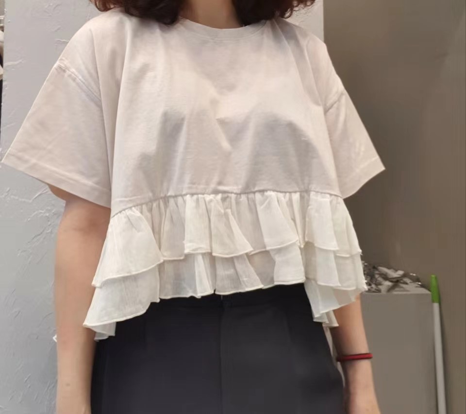 白色
