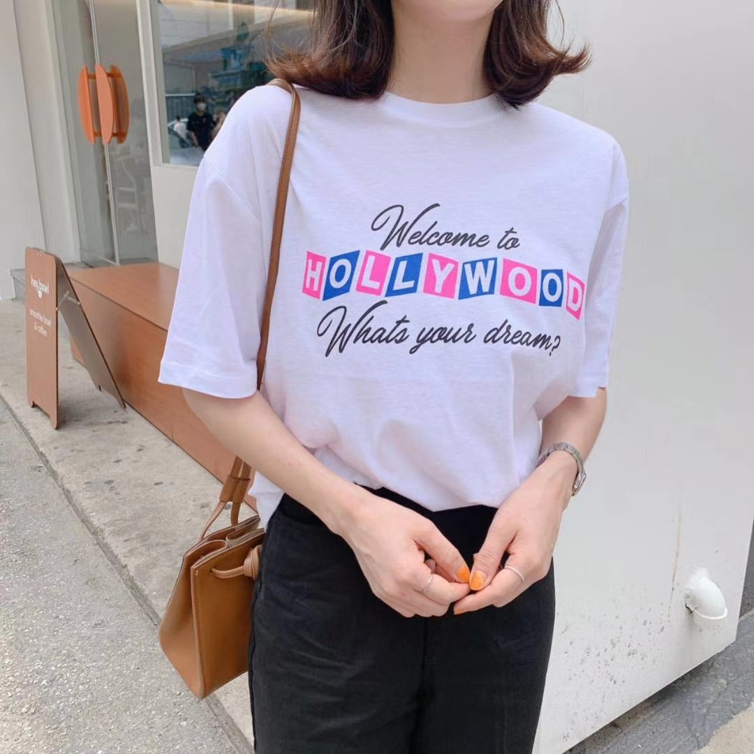 白色