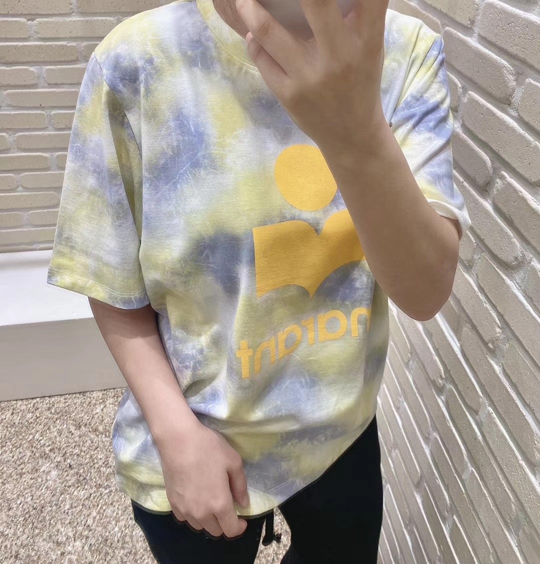 黄色