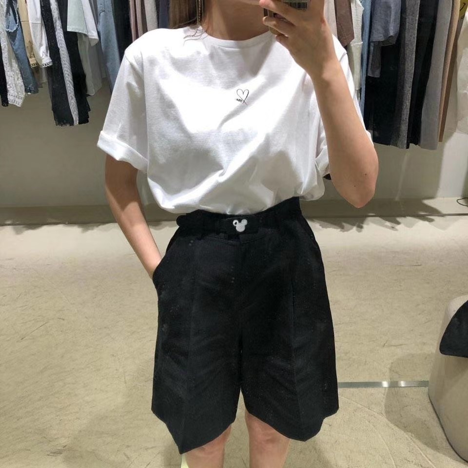 米色