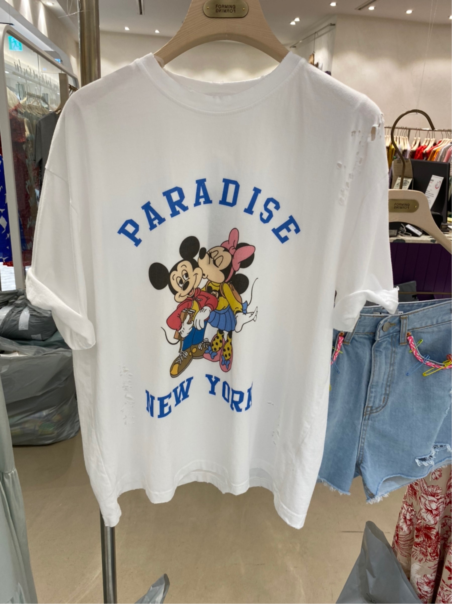 白色