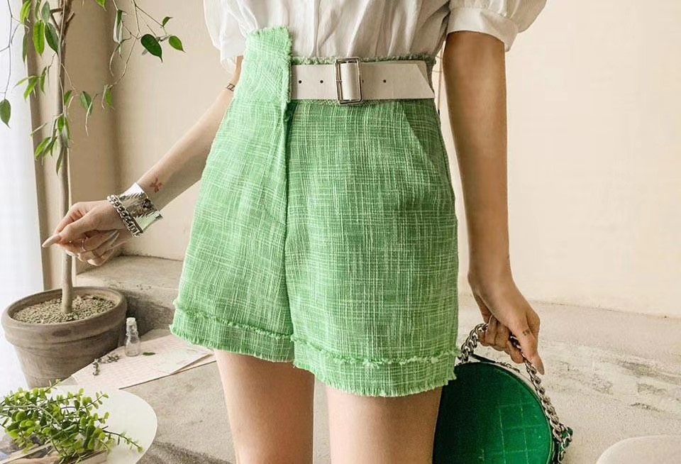 绿色