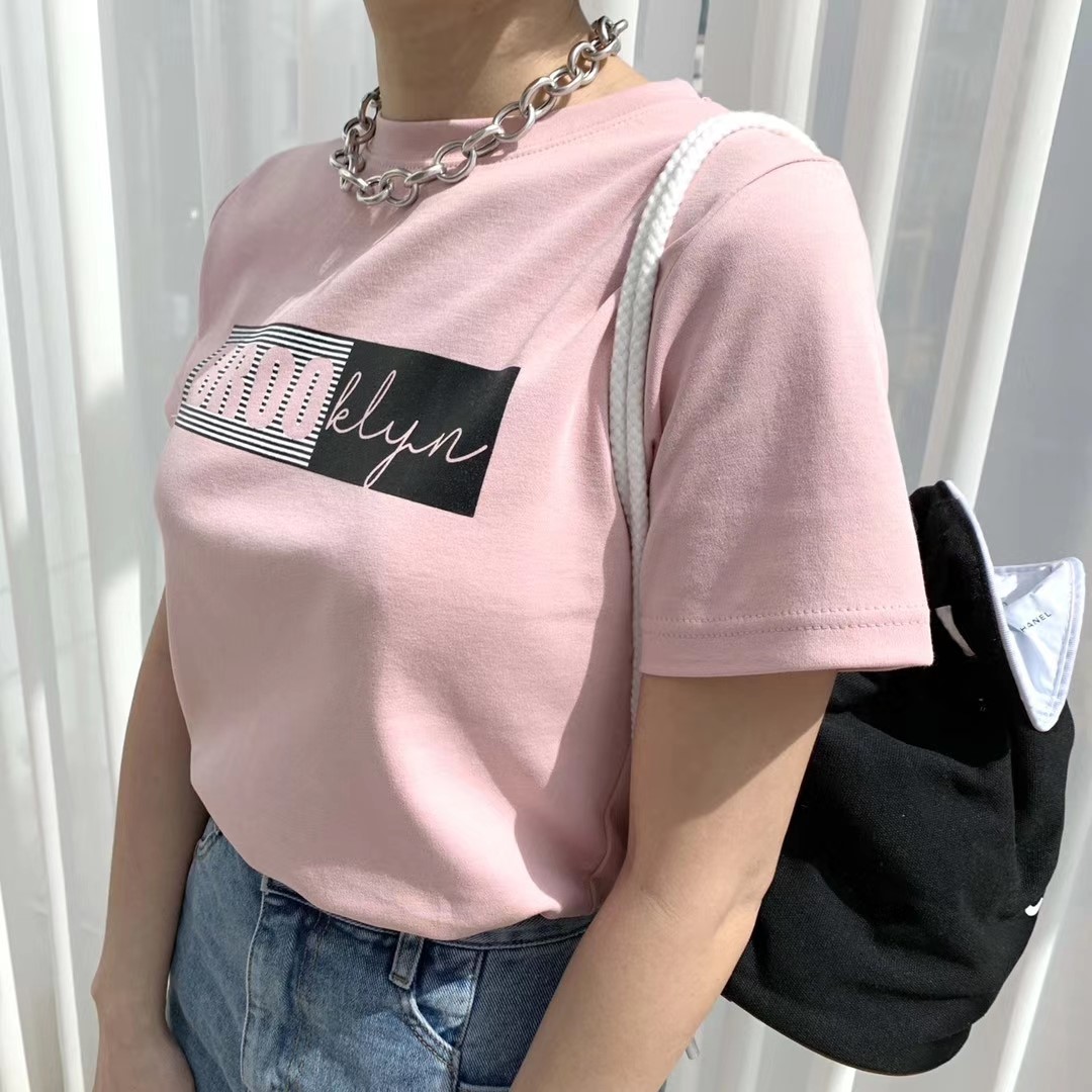 黄色