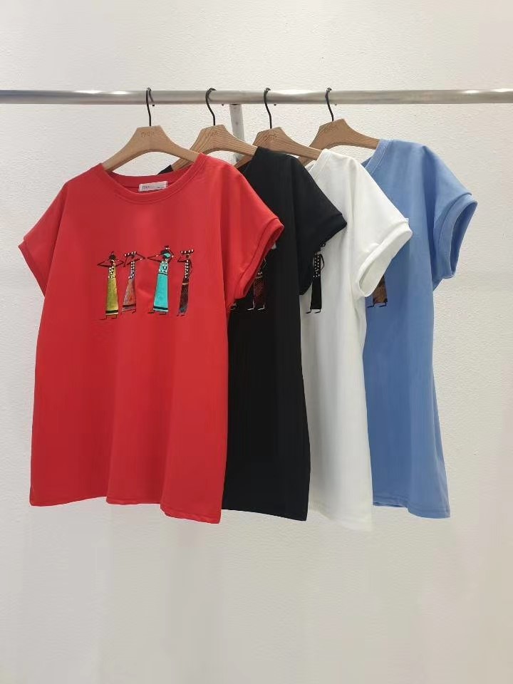 蓝色