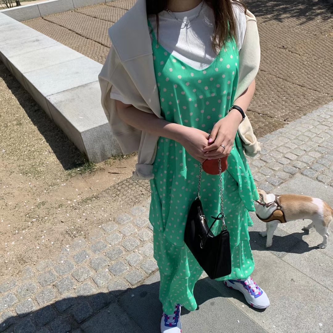 绿色