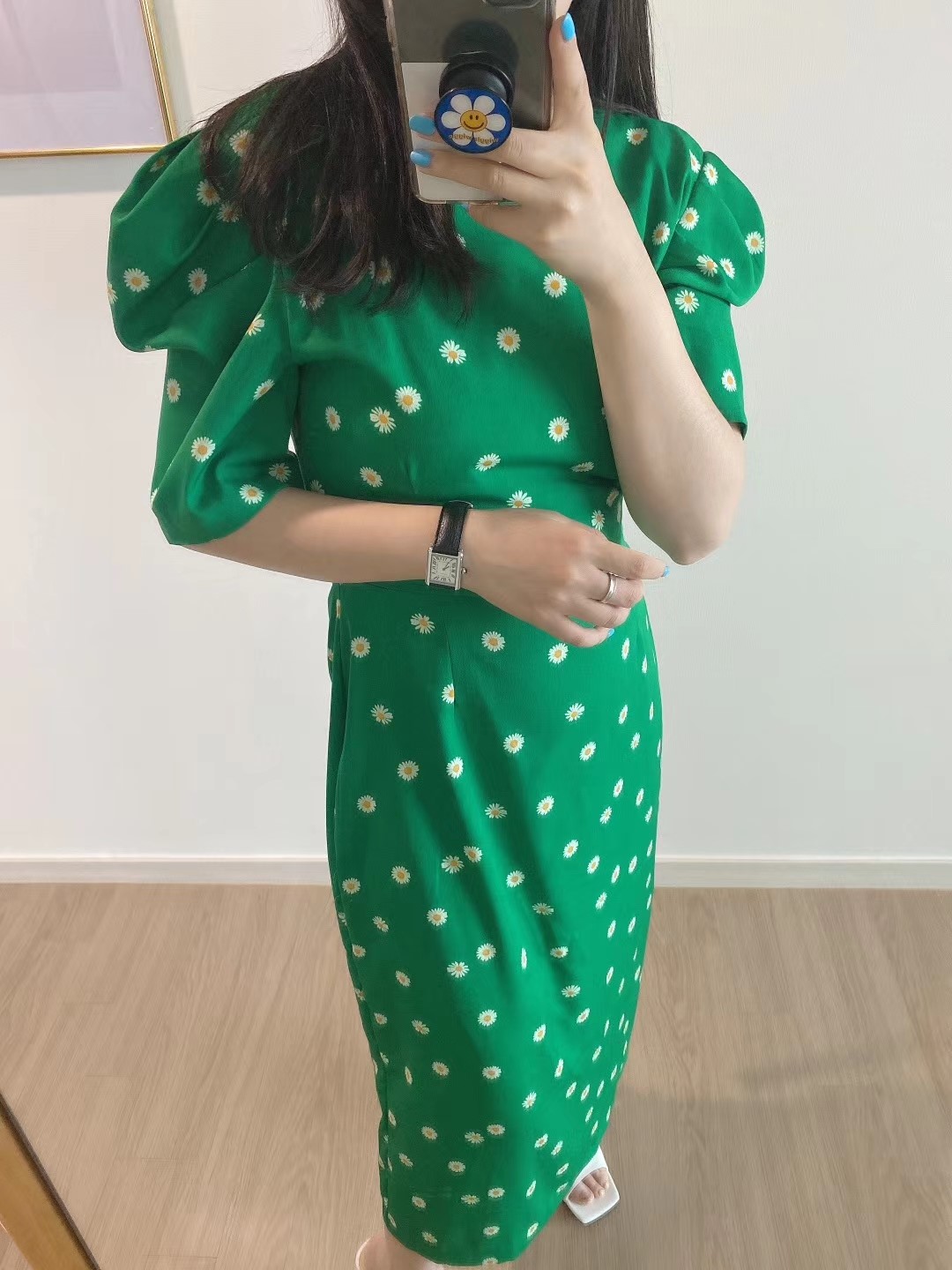 绿色