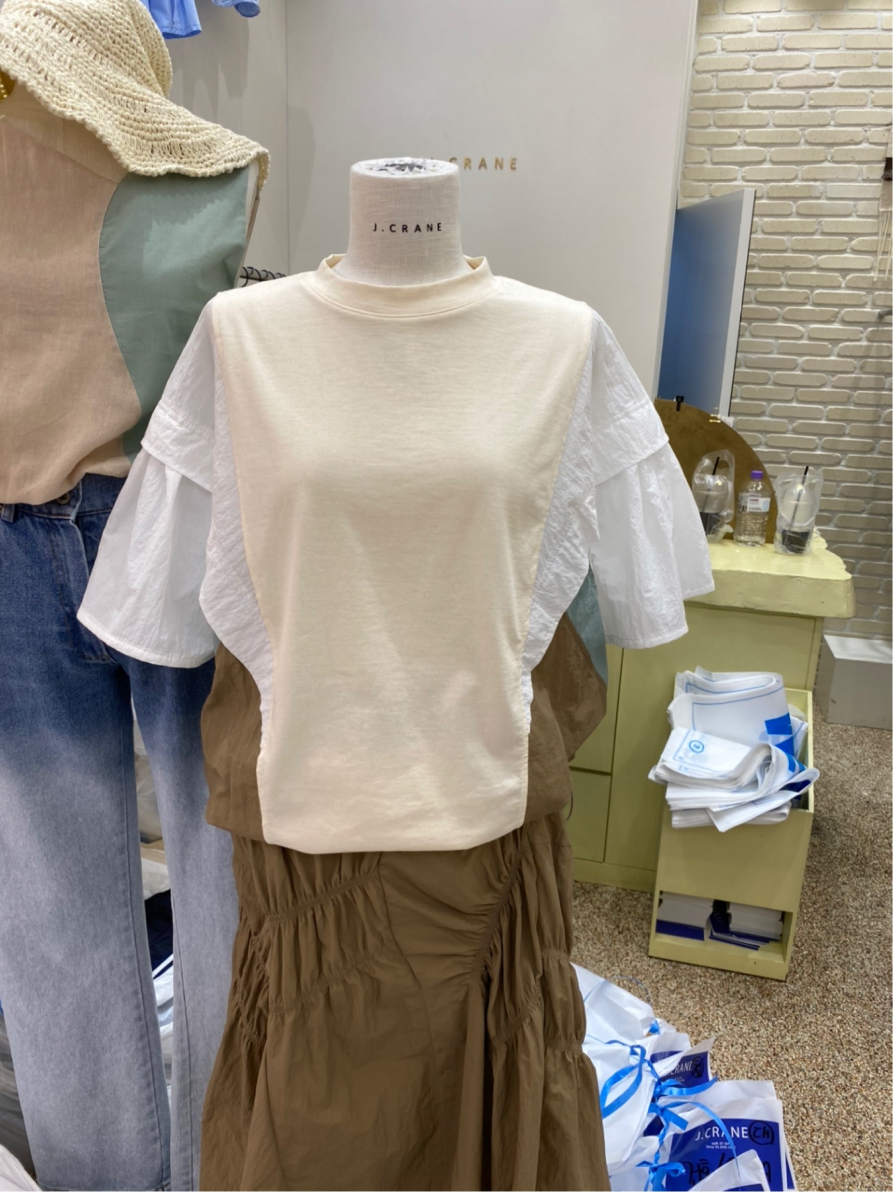 米色