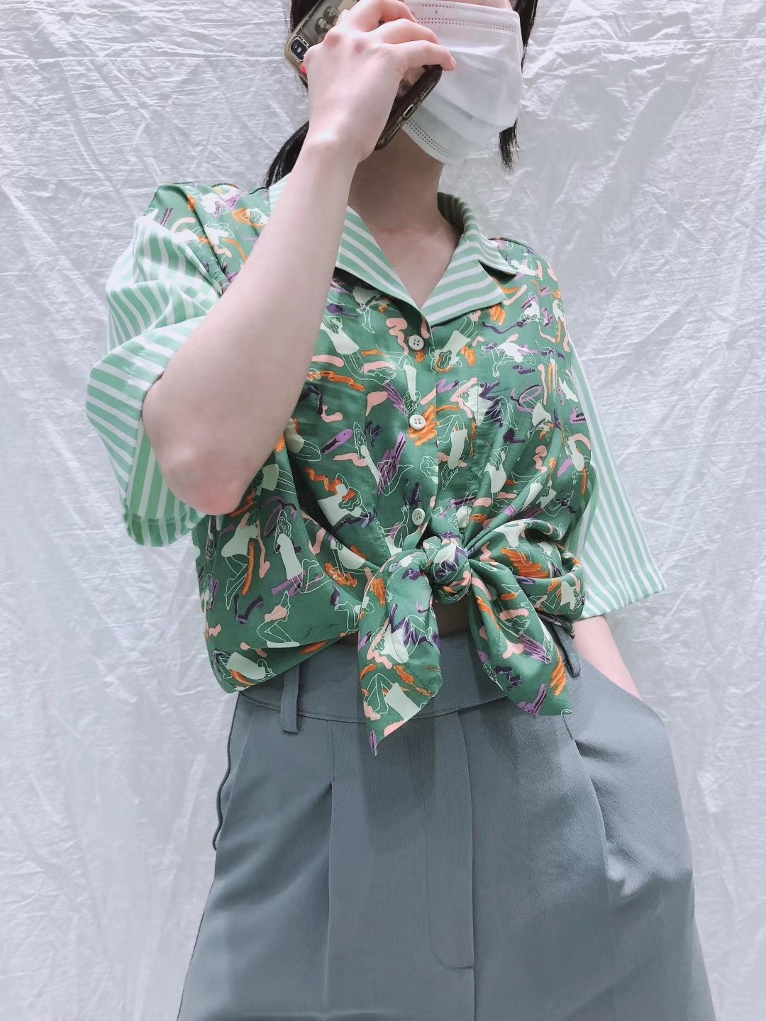 绿色