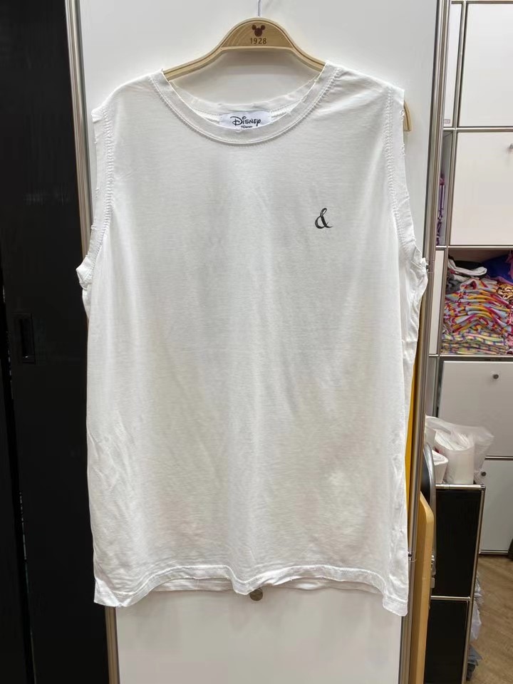 灰色