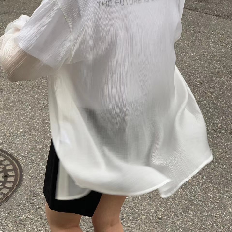 白色